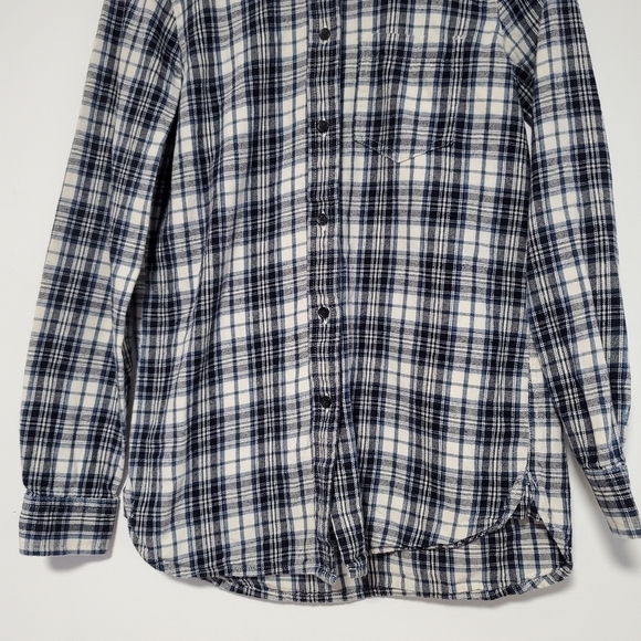Madewell Slim Boyshirt in Lawton Plaid Flannel - Picture 7 of 15